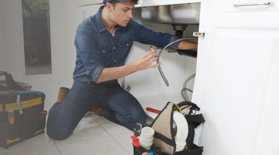 Expert burst pipe repair services in Nash, TX
